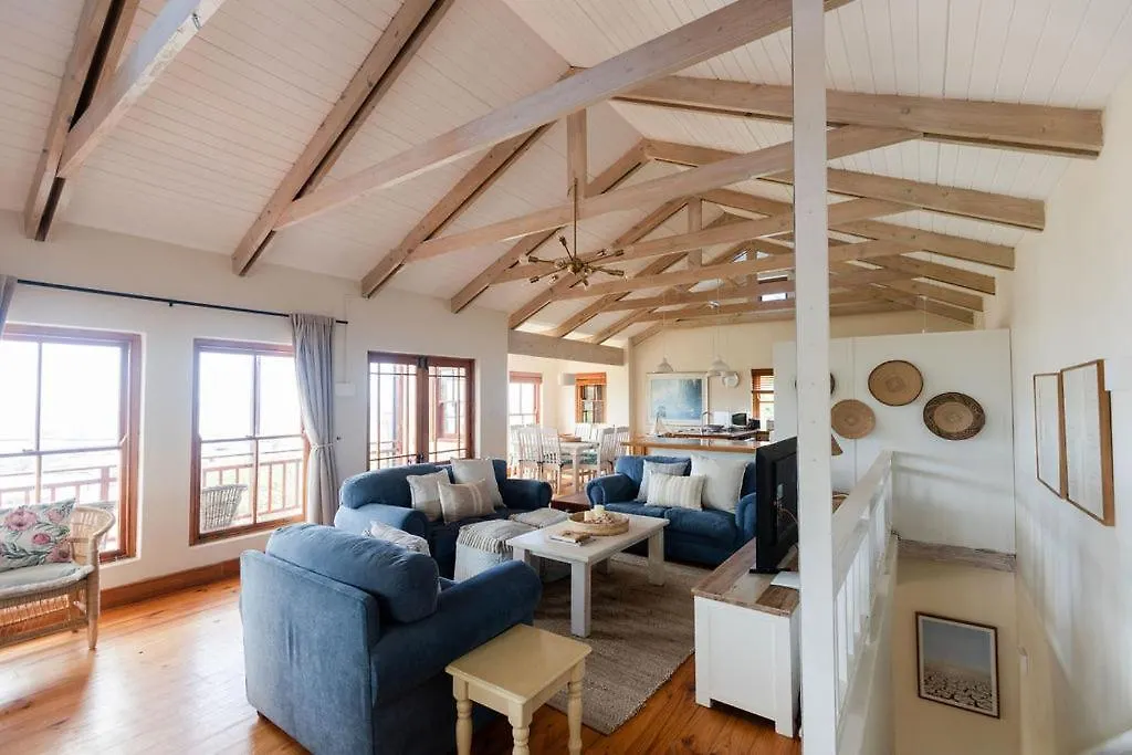 Seia Dream Offers Stunning Ocean Views, Sunny Living Spaces, Plunge Pool And Terraces Perfect For Relaxing, Walk To Simons Town, Seaforth Beach, Boulders Beach Penguins, High Speed Internet, Smart Tv And Back Up Solar, Ideal For Families Or Remote Wo ケープタウン 0*,