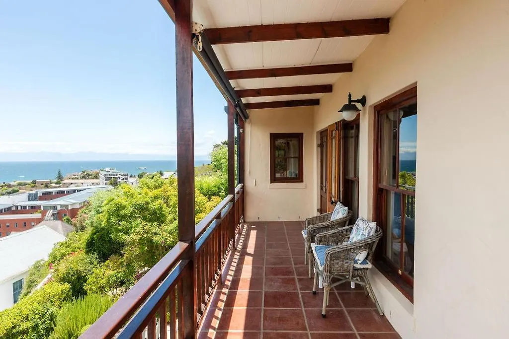 別荘 Seia Dream Offers Stunning Ocean Views, Sunny Living Spaces, Plunge Pool And Terraces Perfect For Relaxing, Walk To Simons Town, Seaforth Beach, Boulders Beach Penguins, High Speed Internet, Smart Tv And Back Up Solar, Ideal For Families Or Remote Wo ケープタウン